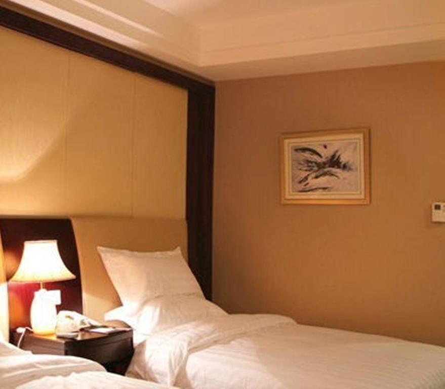 Peach Blossom Castle Hotell Shanghai Exteriör bild
