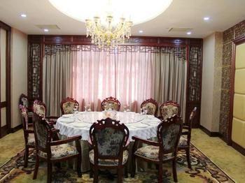 Peach Blossom Castle Hotell Shanghai Exteriör bild